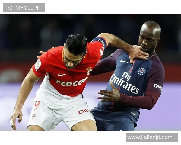 第戎与伊维恩的激烈对决揭示法甲联赛新格局与球队实力对比分析